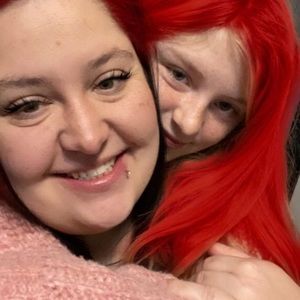 Meet your Posher, Desiree